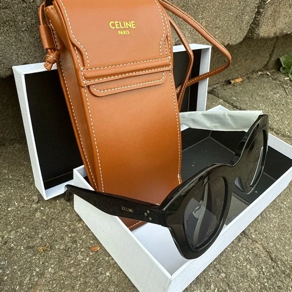 Black Sunglasses - Picture 2 of 4